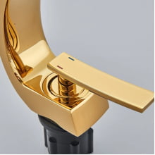 Torneira Banheiro Monocomando Pia Cuba Misturado Luxo T105d Dourado