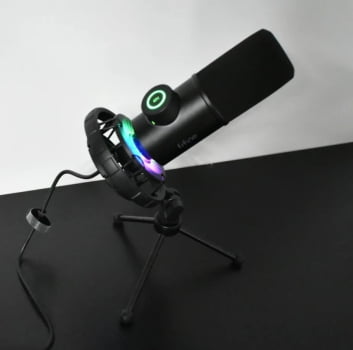 Microfone Gamer Profissional Cardioide Iluminação Led Rgb Fifine K658 Preto