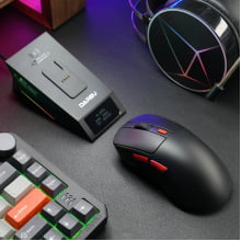 Mouse Gamer Sem Fio Bluetooth 2.4g Dareu Paw3950 6 Botões 30.000 DPI Ae7 Pro