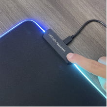 Mouse Pad Gamer Com Led Rgb Iluminado 7 Cores 35x25 Multicores 2535