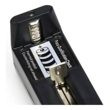 Carregador De Pilhas Baterias Lítio Universal Bivolt 128